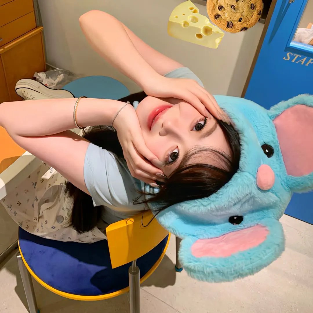 越光宝盒海报